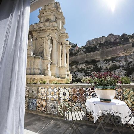 Sanbartolomeo Casa & Putia Bed & Breakfast Scicli Exterior photo